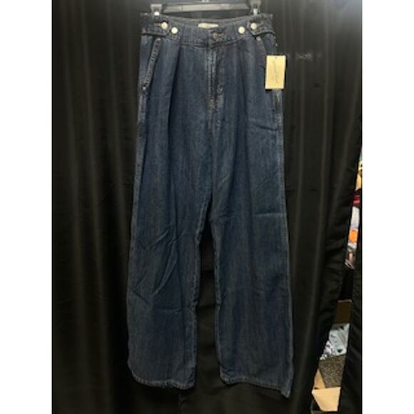 NWT- Women's High-Rise Two Way Denim Trousers - Universal Thread™ Dark Wash 2 - Picture 2 of 5